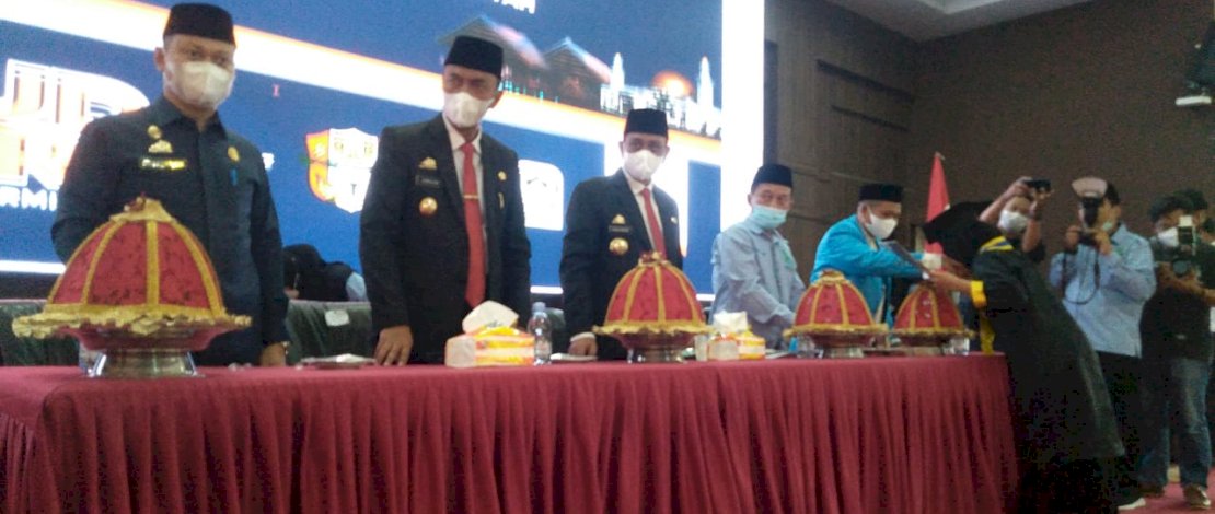 Dewan Pimpinan Daerah (DPD) BKPRMI Kabupaten Wajo menggelar wisuda santri TK/TPA LPPTKA IV yang digelar di Kota Sengkang, Rabu (2/3)/Ist