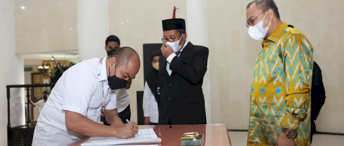 penandatanganan pernyataan komitmen bersama pelaksanaan anggaran DAK fisik, DAK non fisik kota Makassar tahun 2022 /Ist