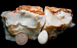 Sebesar Bata, Batu Permata Ini Laris Terjual Rp2 Miliar