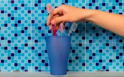 Kesehatan Mulut Wanita yang Lebih Tua Berpengaruh ke Jantung