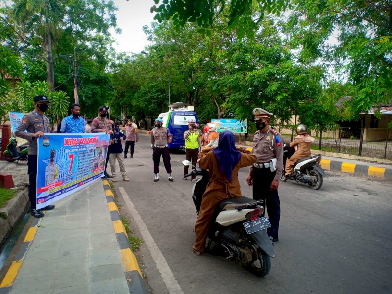 Satlatas Polres Jeneponto Gelar Operasi Keselamatan, Advokat Muda : Perlu Diapresiasi 