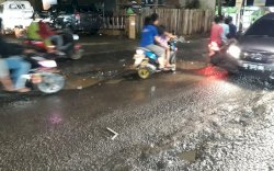 Jalan Antang Tak Kunjung Diperbaiki, Warga: Mana Wakil Rakyat?