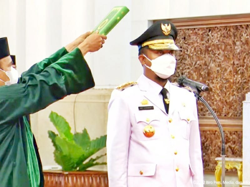 Dilantik Jadi Gubernur Termuda, Total Kekayaan ASS Rp7,67 miliar