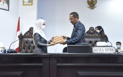 Indah Kutip Pepatah Adat Bugis pada Rapat Paripurna Penyerahan LKPj