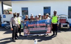 Operasi Keselamatan 2022, Satlantas Polres Bulukumba Bagi-bagi Sembako