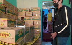 Polisi Ungkap Penimbunan Minyak Goreng di Makassar