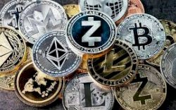 Usai Dapat Sumbangan, Zelenskyy Legalkan Mata Uang Kripto di Ukraina