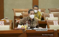 Menteri Perdagangan&nbsp;Sebut Adanya Calon Tersangka Penimbun Ribuan Ton Minyak Goreng&nbsp;&nbsp;