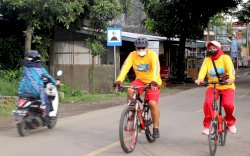 Danyon C Pelopor dan Istri Ramaikan Sepeda Santai Pemkab Bone