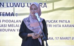 Hadiri Pura Luhur, Bupati Indah Minta Warga Lutra Jaga Hubungan