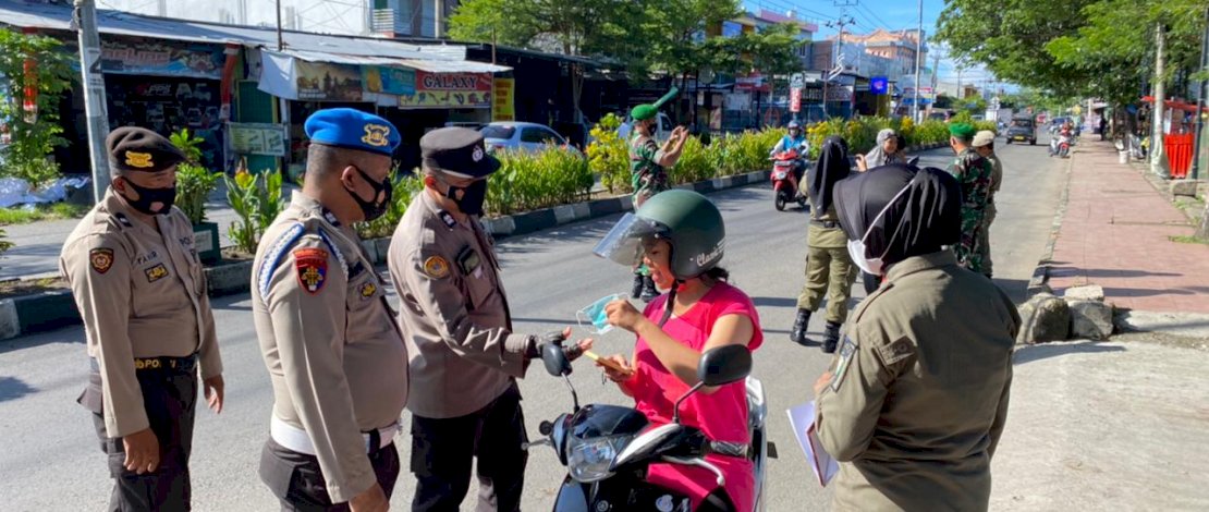 Polres Bulukumba Gelar Operasi Yustisi Prokes Covid-19 Polres Bulukumba Gelar Operasi Yustisi Prokes Covid-19