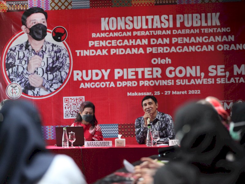 Anggota DPRD Sulsel Rudy Pieter Goni Uji Publik Ranperda Penanganan TPPO