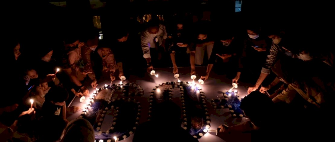 Peringatan Hari Bumi di Hotel Claro Makassar, Sabtu (26/3/2022).