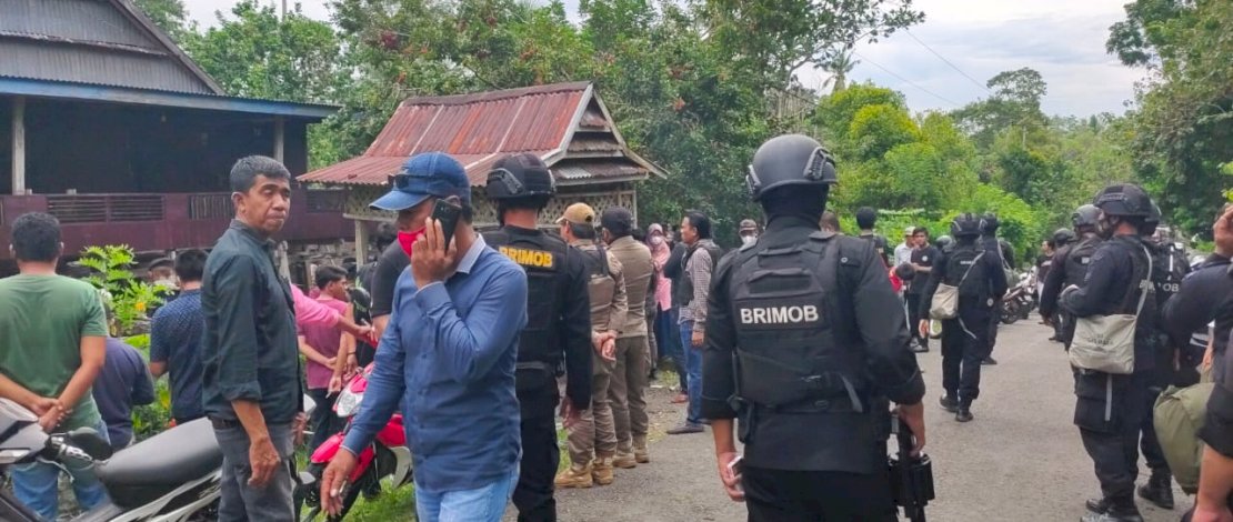 Brimob Bone Terjunkan 30 Personel Kawal Pilkades di Sinjai