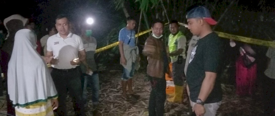 Warga Gowa Bawakan Makanan Tetangganya yang Sudah Meninggal Dunia Warga Gowa Bawakan Makanan Tetangganya yang Sudah Meninggal Dunia