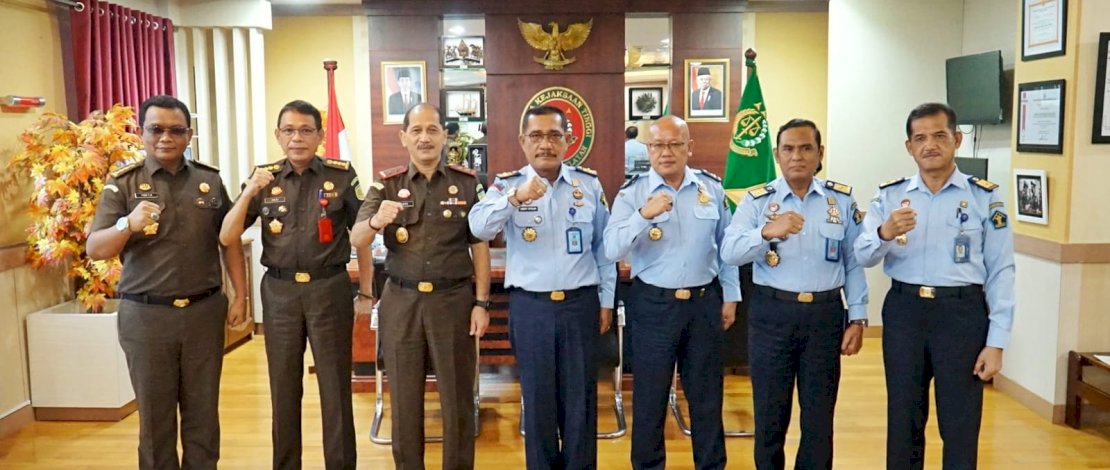 Kakanwil Liberti Sitinjak Perkuat Sinergitas Dengan Kejaksaan Tinggi Sulsel