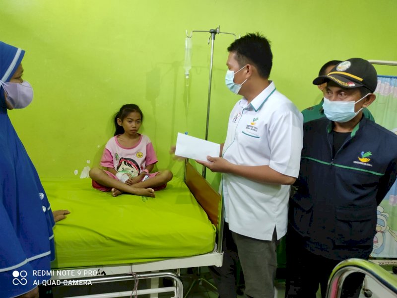 Anak Yatim Piatu Penderita Tumor Abdomen di Sinjai dapat bantuan 10 juta dari Kemensos RI