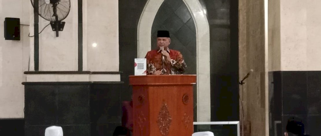 Foto: Bupati Luwu Basmin Mattayang melaksanakan shalat Tarawih pertama Ramadhan 1443 H di Masjid Al-Islah Belopa, Kelurahan Sabe Kecamatan Belopa Utara, Luwu, Sabtu, 02 Maret 2022
Foto: Bupati Luwu Basmin Mattayang melaksanakan shalat Tarawih pertama Ramadhan 1443 H di Masjid Al-Islah Belopa, Kelurahan Sabe Kecamatan Belopa Utara, Luwu, Sabtu, 02 Maret 2022