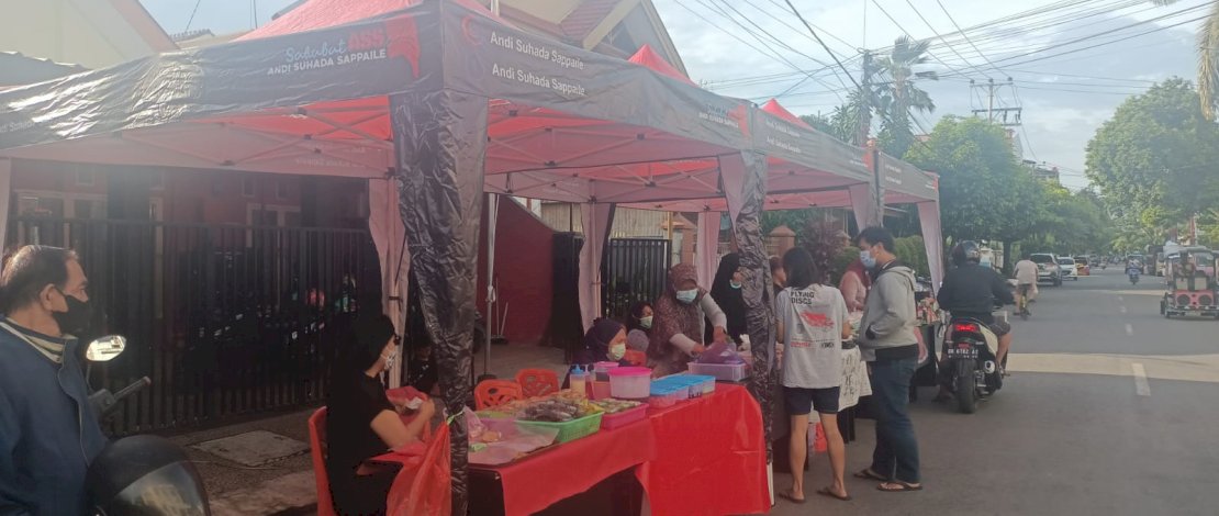Dukung UMKM, PDIP Makassar Siapkan Tempat Jualan Takjil Selama Ramadan