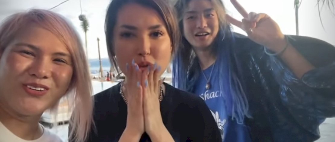 Miyabi saat video call dengan Raffi Ahmad.