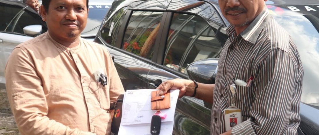 Bawaslu Luwu Utara Terima Satu Unit Kendaraan Operasional Pemilu 2024 Bawaslu Luwu Utara Terima Satu Unit Kendaraan Operasional Pemilu 2024