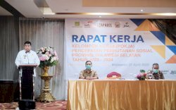 Abdul Hayat Kampanyakan Produk Dalam Negeri di Raker Pokja Perhutanan Sosial