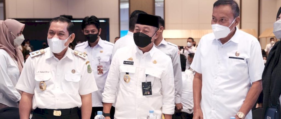 Hadiri Musrenbang RKPD Provinsi, Gowa Raih Penghargaan Akselarasi Capaian Kinerja Pembangunan Hadiri Musrenbang RKPD Provinsi, Gowa Raih Penghargaan Akselarasi Capaian Kinerja Pembangunan