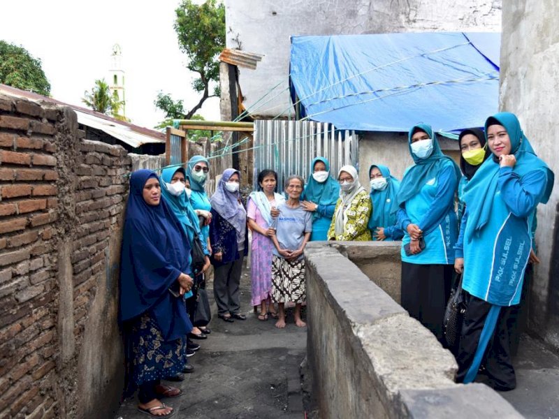 PKK Sulsel Bantu Korban Kebakaran di Bara-barayya Induk