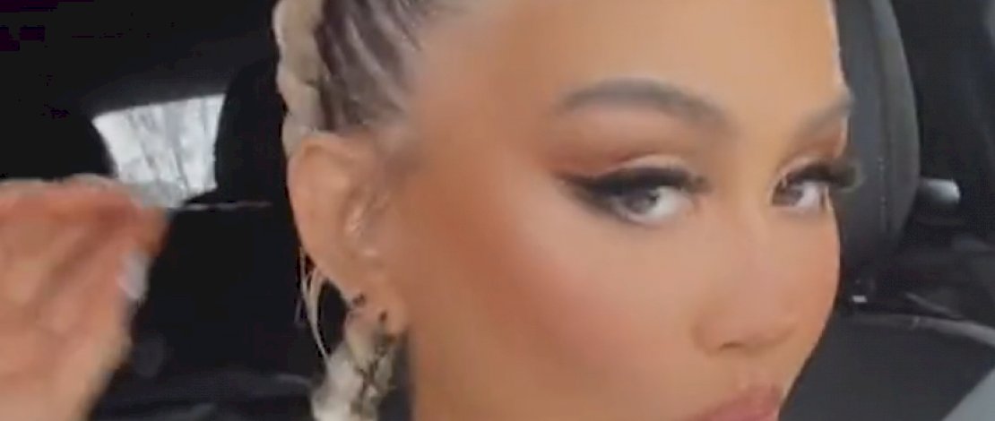 Agnez Mo Kembali Pamer Keakraban dengan Musisi Dunia, Kali Ini Bareng Justin Timberlake Agnez Mo Kembali Pamer Keakraban dengan Musisi Dunia, Kali Ini Bareng Justin Timberlake