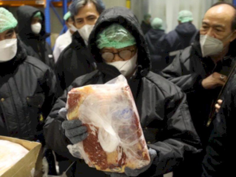 Kunjungi Cold Storage di Jakarta Timur, Mentan SYL Pastikan Pasokan Daging Sapi Aman
