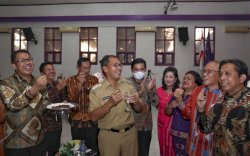 Tepis Makassar Kota Intoleran, Pendeta Sediakan Danny Buka Puasa 