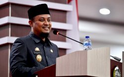 Andi Sudirman Sapa Warga Lewat Instagram