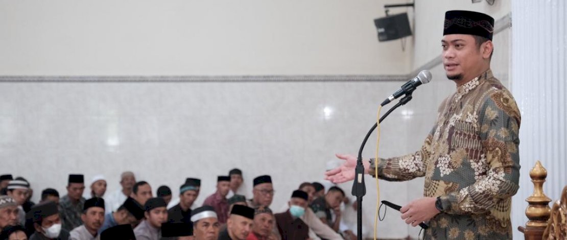 Jaga Silaturahmi, Bupati Gowa Sholat Bersama Warga Kecamatan Tinggimoncong 