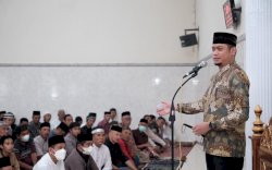 Jaga Silaturahmi, Bupati Gowa Sholat Bersama Warga Kecamatan Tinggimoncong 