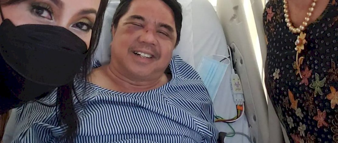 Putri K Jenguk Ade Armando, Warganet Boikot Mustika Ratu