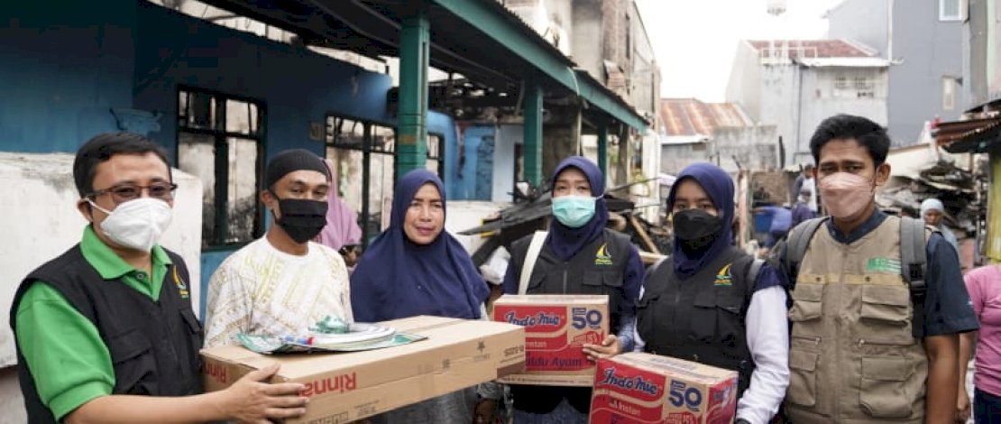 Andalan Sulsel Peduli Bantu Warga Korban Kebakaran di Jalan Pandang
