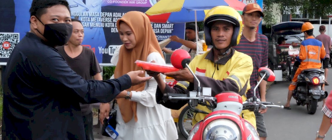 Bapenda Makassar Berbagi Takjil dan Buka Puasa Bersama Anak Panti