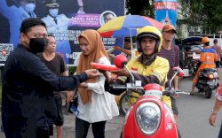 Bapenda Makassar Berbagi Takjil dan Buka Puasa Bersama Anak Panti