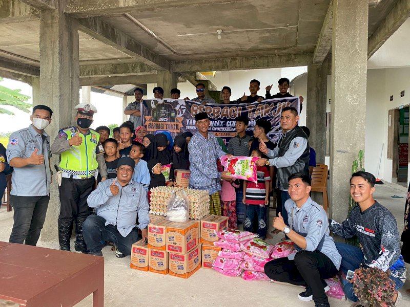 Bikers YNCI Luwu Berbagi Kasih Kepada Anak Yatim