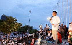 Salat Subuh Berjamaah, Wali Kota Danny Tekankan Perlunya Edukasi Agama