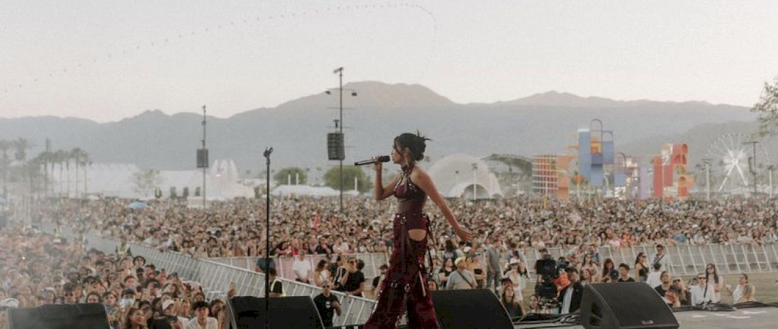 Penampilan Niki Zevanya di ajang musik dunia.