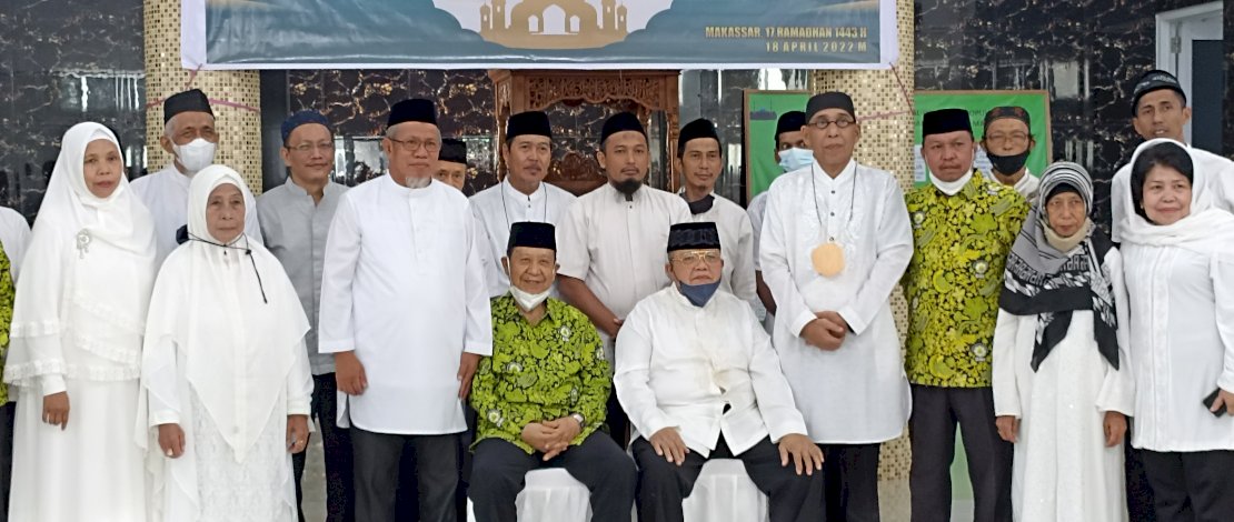 Lantik Pengurus Masjid Al-Ikhlas, Ini Tiga Pesan Ketua DMI Sulsel Lantik Pengurus Masjid Al-Ikhlas, Ini Tiga Pesan Ketua DMI Sulsel