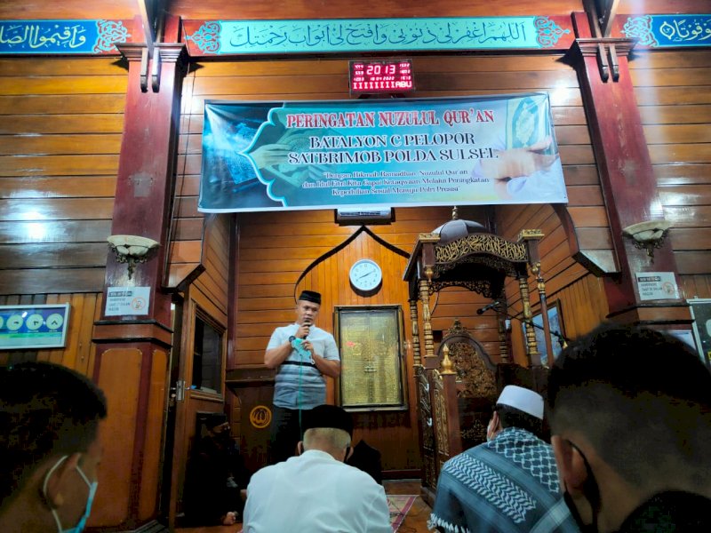 Batalyon C Pelopor Sat Brimob Polda Sulsel Peringati Nuzulul Qur'an