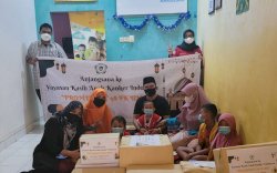 Prominens 98 FK UMI Berbagi Penderita Anak Kanker YKAKI 