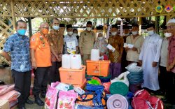 Tiga Rumah Panggung Terbakar di Barru, BPBD Sulsel Salurkan Bantuan