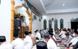 Begini Rukun, Niat hingga Doa Shalat Tarawih, Lengkap dengan Bacaan Arabnya 