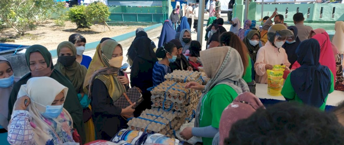 Gelar Pangan Murah (GPM) Ramadhan yang diselenggarakan Kementrian Pertanian di Samarinda, Provinsi Kalimantan Timur.