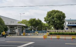 Dua Pabrik Foxconn Tutup Karena Covid, Suplai IPhone di China Menipis? 