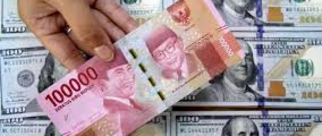 Jokowi Larang Ekspor CPO, Rupiah Anjlok