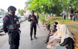 Akhir Ramadan Brimob Bone Intens Lakukan Patroli